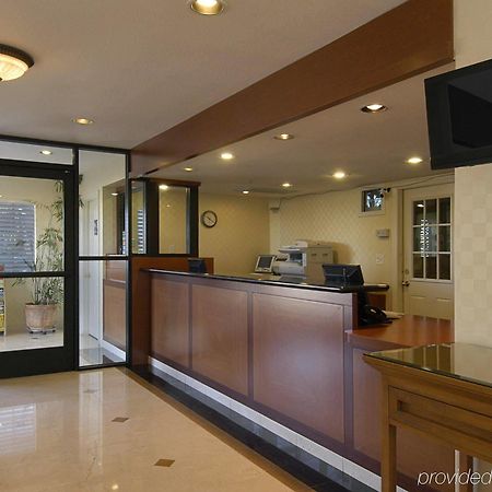 Mariposa Inn Victorville Dalaman gambar